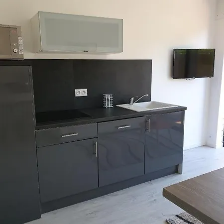 Апартаменты 3 Pieces 4-6 Personnes, Clim, Terrasse Et Piscine